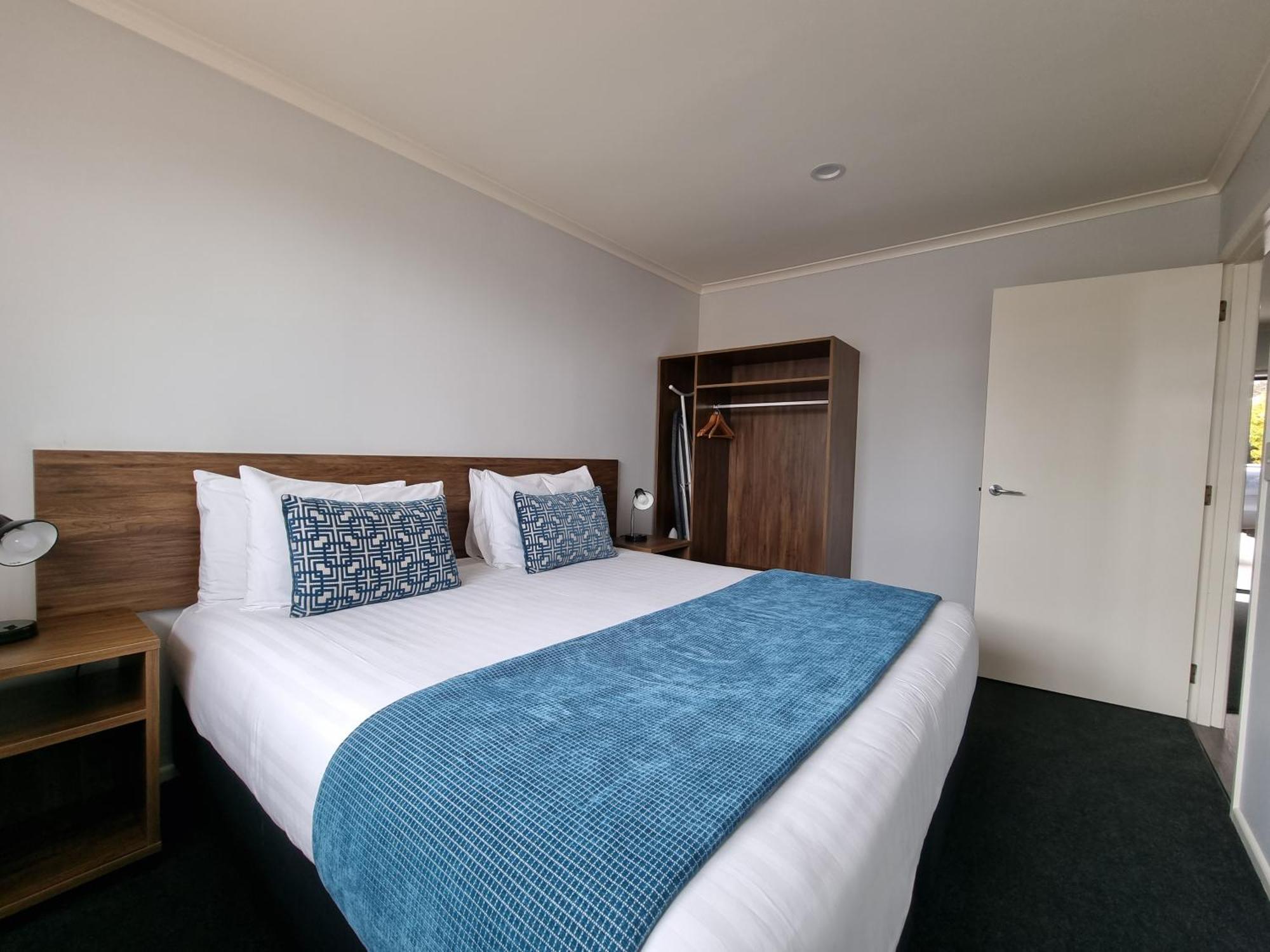 Antonio Mews Motel Стратфорд Экстерьер фото