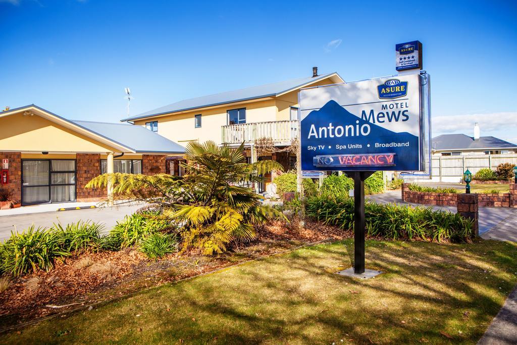 Antonio Mews Motel Стратфорд Экстерьер фото